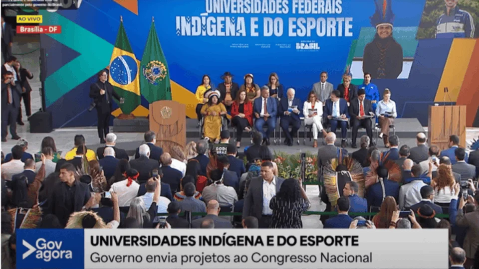 Lula lança universidades federais voltadas a povos indígenas e ao esporte