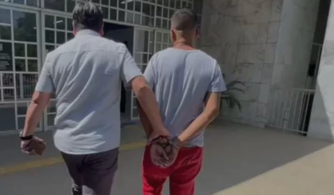 VÍDEO: Suspeito de matar vizinho a golpes de facão é capturado pelo DHPP em Porto Velho