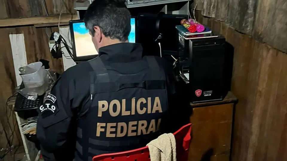 Polícia Federal realiza operação de combate ao abuso infantil no Acre