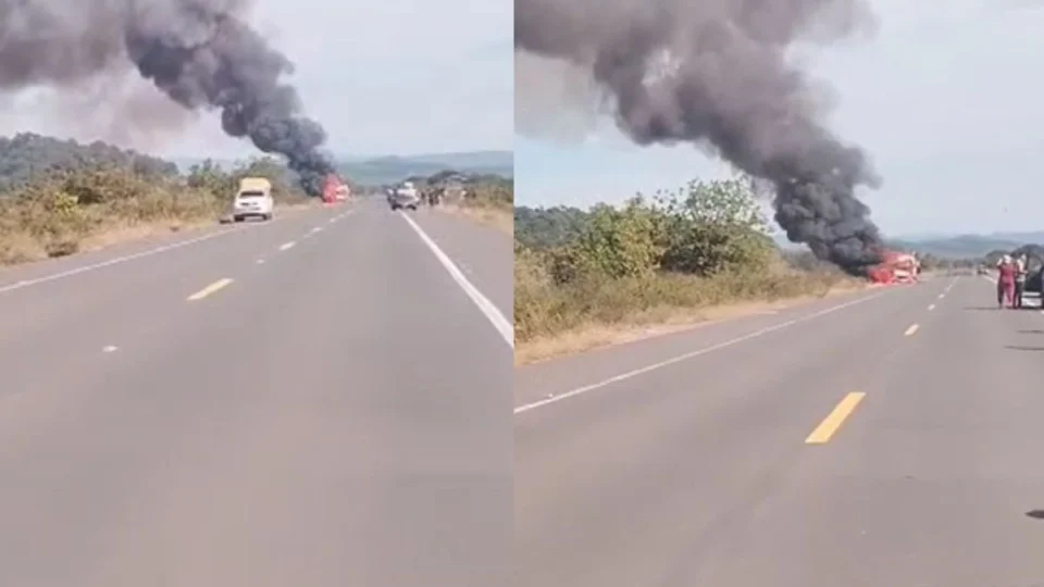 Ambulância pega fogo durante deslocamento entre Pacaraima e Boa Vista