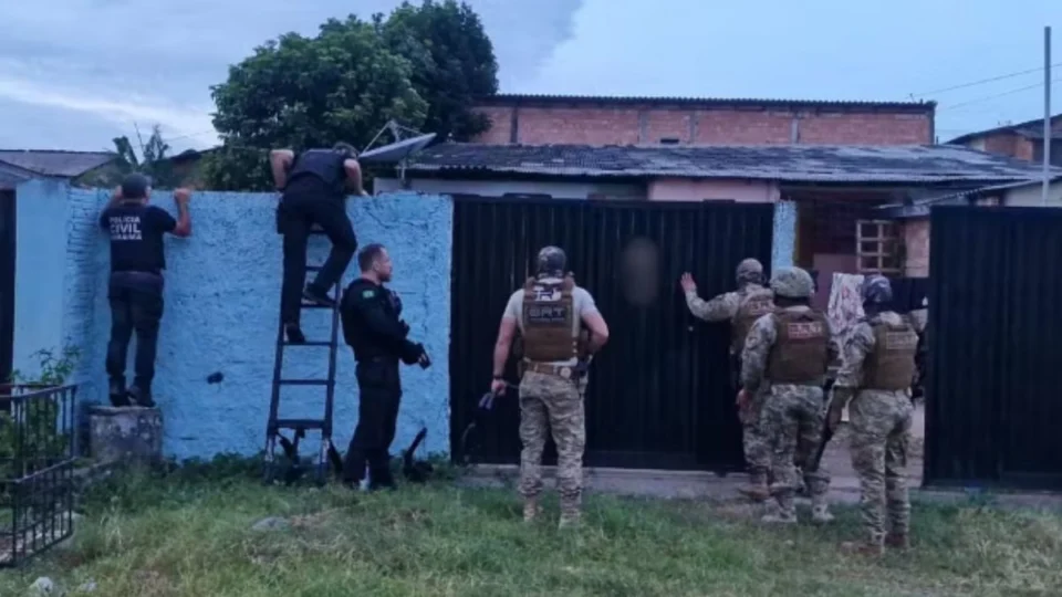 Operação Afluência mira suspeitos de homicídio de foragido