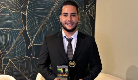 Jornalista Felipe Martins representa TV Norte no Prêmio Notável 2025 em Vilhena