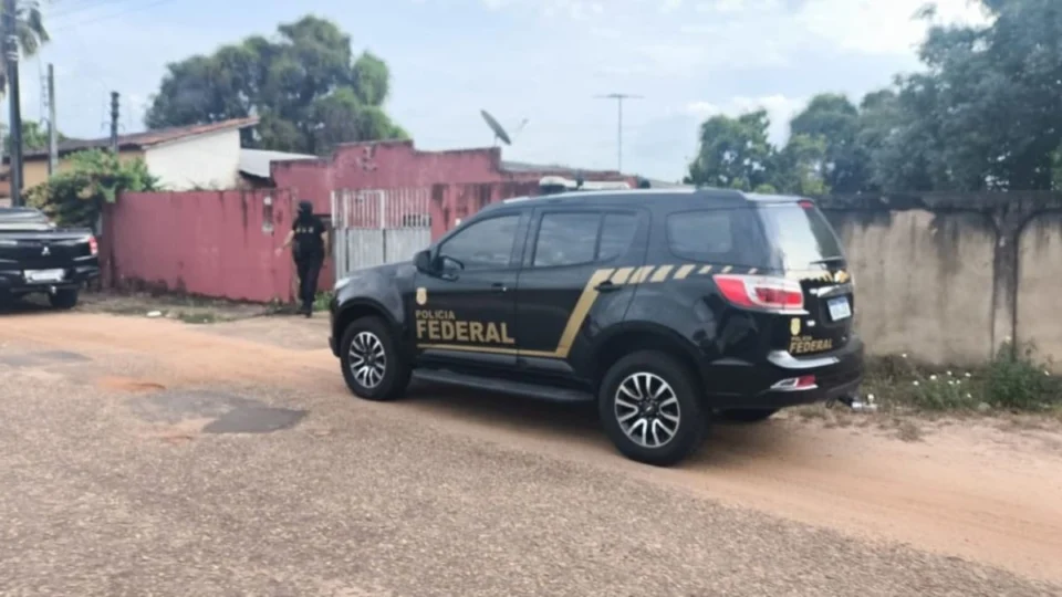 PF prende grupo que usava aviões para trazer drogas ao Brasil