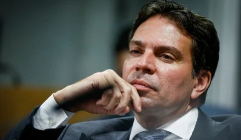 PF apura fuga clandestina de Alexandre Ramagem por Roraima