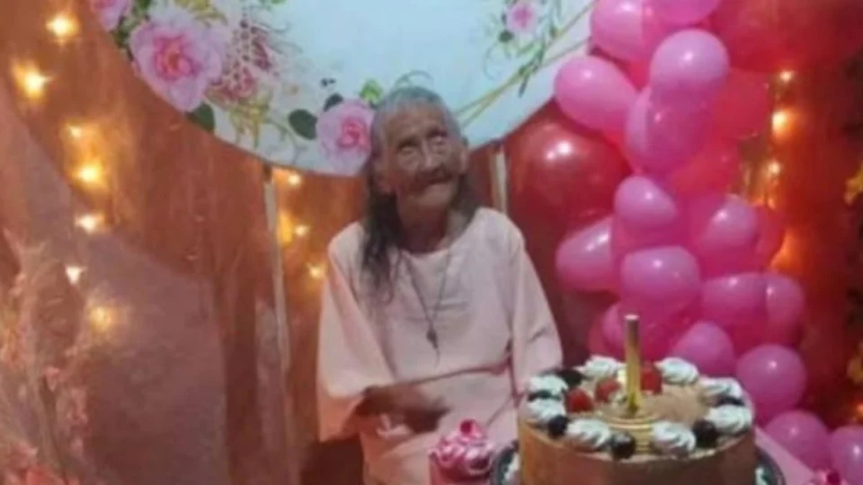 Idosa de 102 anos é enforcada e tem língua cortada durante assalto no AM