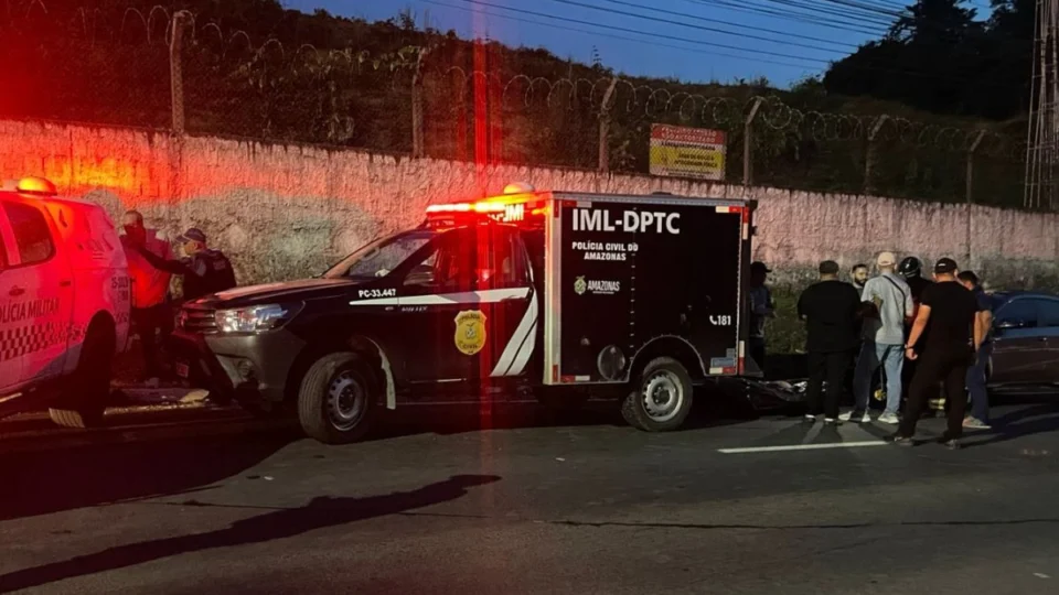Racha pode ter provocado acidente com duas mortes em Manaus; entenda