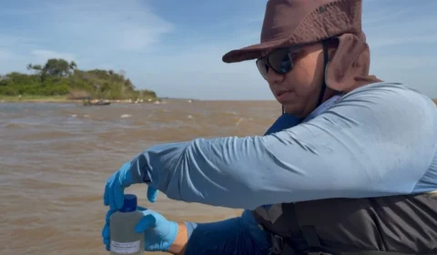UEA analisa qualidade da água em Alter do Chão, o ‘Caribe Amazônico’, durante expedição científica