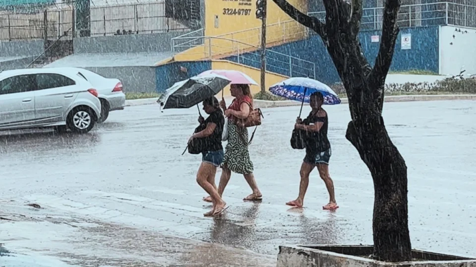 Semana do Natal será marcada por chuvas intensas no Acre