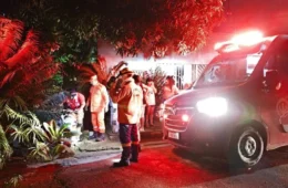 Homem é preso por embriaguez após cair com motocicleta em córrego