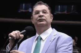 PL abre mão de anistia e busca viabilizar redução de penas no Congresso