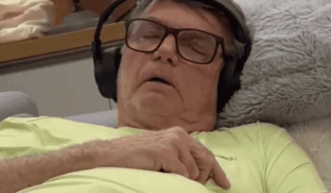 ‘Tragédia anunciada’, diz Carlos Bolsonaro ao expor vídeo e alertar para fragilidade do pai