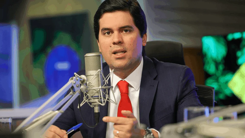 Ministro do Esporte nomeou funcionária fantasma de R$ 14 mil; TCU apura prejuízo de R$ 284 mil