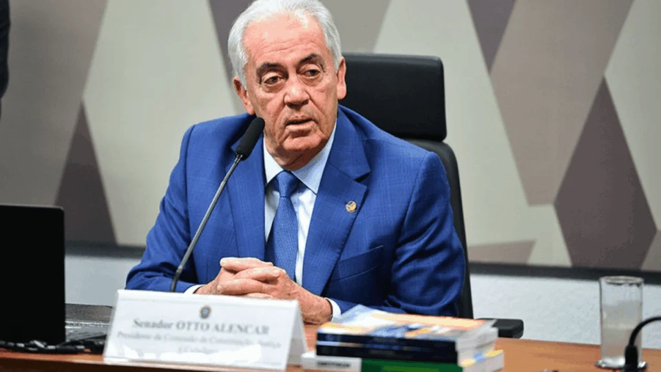 No Senado, presidente da CCJ critica PL da Dosimetria e diz que proposta favorece criminosos: ‘vergonha’