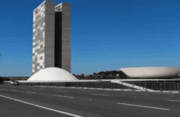 PT, PSB, PCdoB e PSOL recorrem ao STF contra avanço do PL da Dosimetria