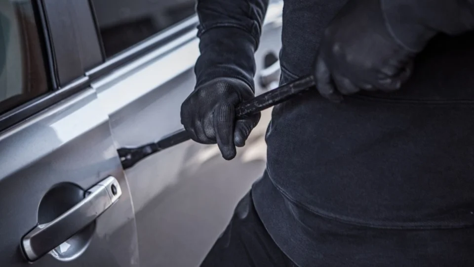 Tecnologia acessível e rastreamento da Rastrek ajudam a prevenir roubos e furtos