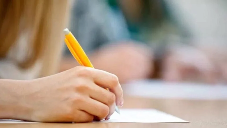 VÍDEO: SEMED abre processo seletivo com 165 vagas para professores na zona urbana e rural de Porto Velho