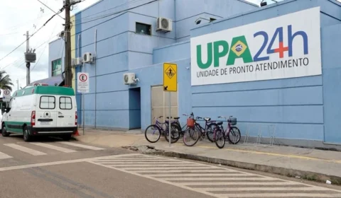 VÍDEO: Jovem é presa após agredir médica e quebrar computador em UPA de Porto Velho