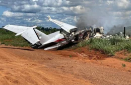 VÍDEO: Avião faz pouso forçado após pane técnica em distrito de Porto Velho; deputado estava a bordo