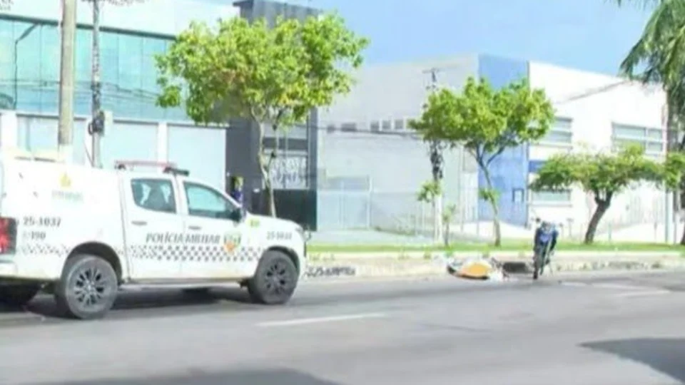 Militar do Exército morre em acidente de moto em Manaus