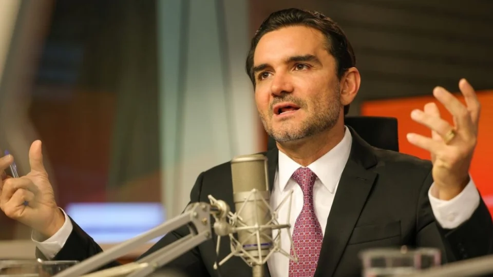 União Brasil expulsa Celso Sabino após ele contrariar partido e seguir no governo Lula