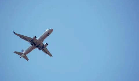 Vendaval em SP causa caos nos aeroportos: mais de 300 voos são cancelados