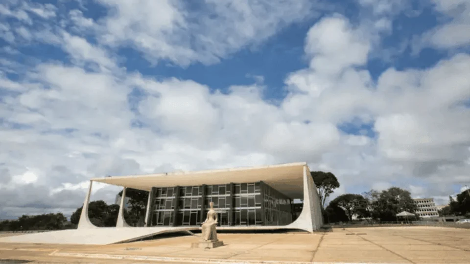 Pedido por código de conduta no STF ganha força com assinaturas de abaixo-assinado