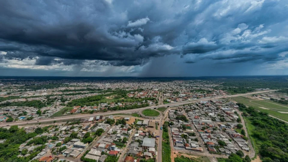 Defesa Civil alerta população de Porto Velho para riscos do inverno amazônico e chuvas intensas