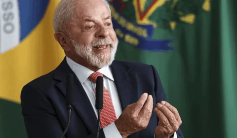 Desaprovação chega a 50%, mas Lula lidera cenários de disputa, diz pesquisa