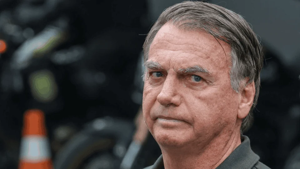 Trocadilhos rebatizam região da Papudinha após chegada de Bolsonaro; confira nomes