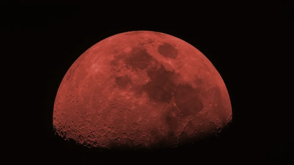 Lua de Sangue poderá ser observada no Acre durante eclipse lunar de março