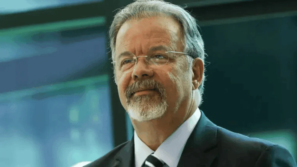 Ex-ministro Raul Jungmann morre após lutar contra câncer