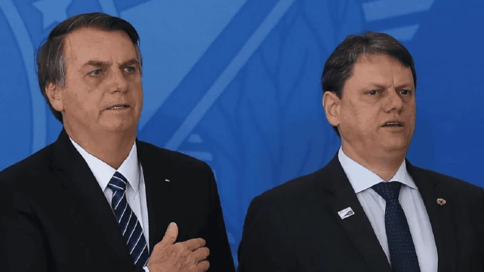 Moraes autoriza encontro entre Bolsonaro e Tarcísio na Papudinha