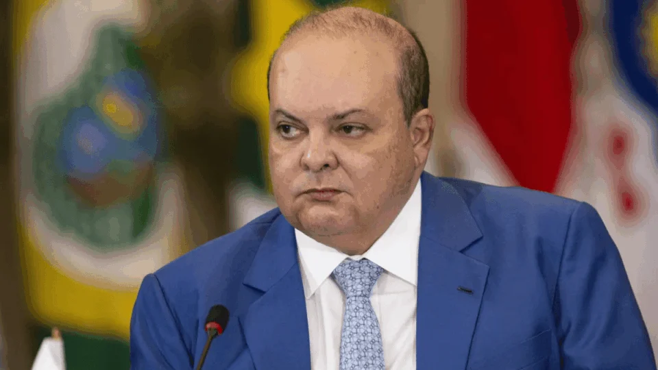 Governador do DF é alvo de pedido de impeachment por denúncias envolvendo BRB e Banco Master