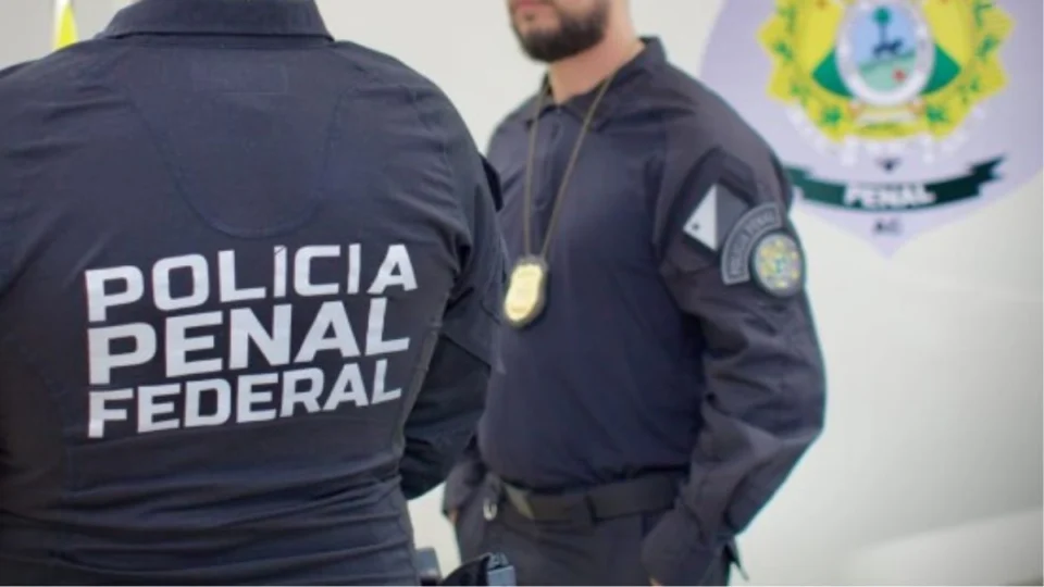 Resolução regulamenta transporte e escolta de presos em transferências intermunicipais no Acre