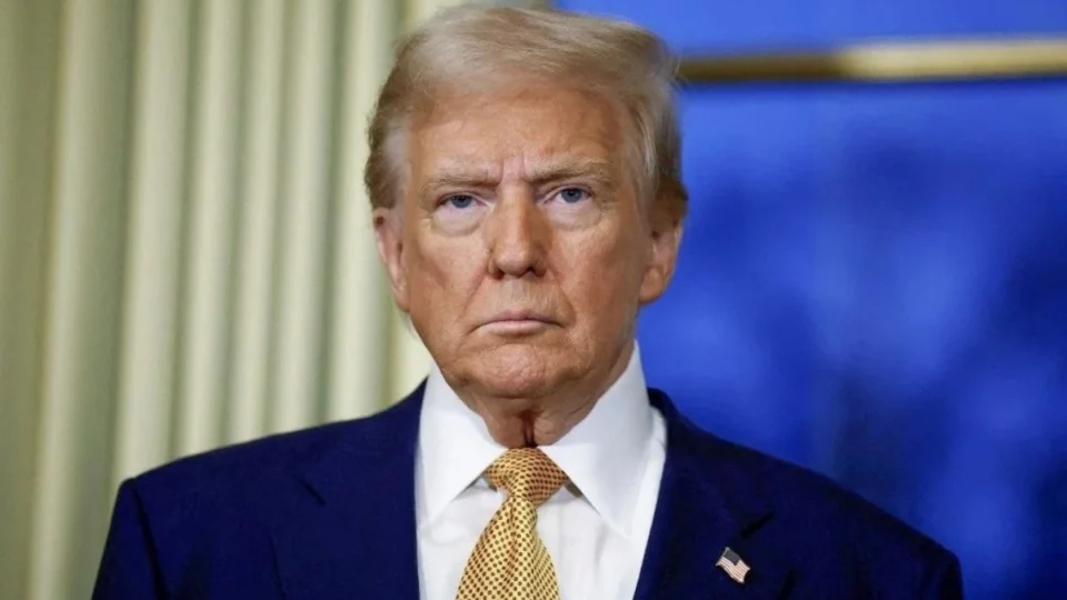 Trump anuncia administração interina da Venezuela após captura de Maduro