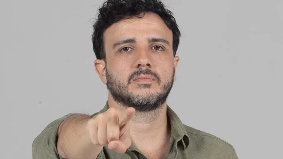 Líder do MBL joga sal grosso em casa onde Lula cresceu e diz querer impedir ‘novo Lula’